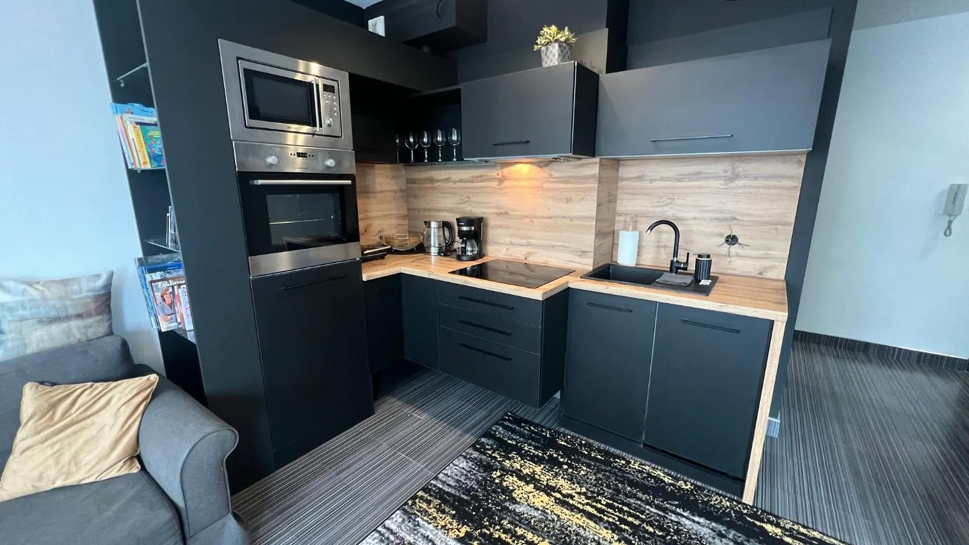 Wake Up To Baltic Views Aon Apartment Just Minutes From Beach Gdansk Polonya